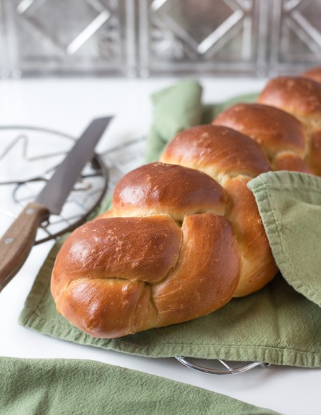 Braided Challah - web ready hero 1