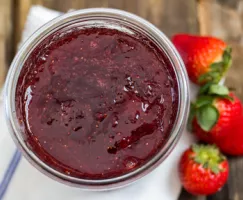 Strawberry Jam no pectin- recipe image main (1 of 1).jpg